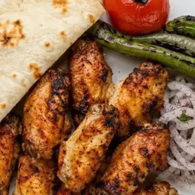 Lavaşlı ızgara tavuk porsiyonu